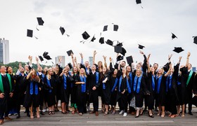 Master-Graduierungsfeier am 16. Juni 2023 im Dockland