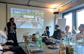 AlumniOnSite bei ABOUT YOU mit Tarek Müller