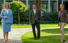Schleswig-Holsteins Bildungsministerin besucht NORDAKADEMIE